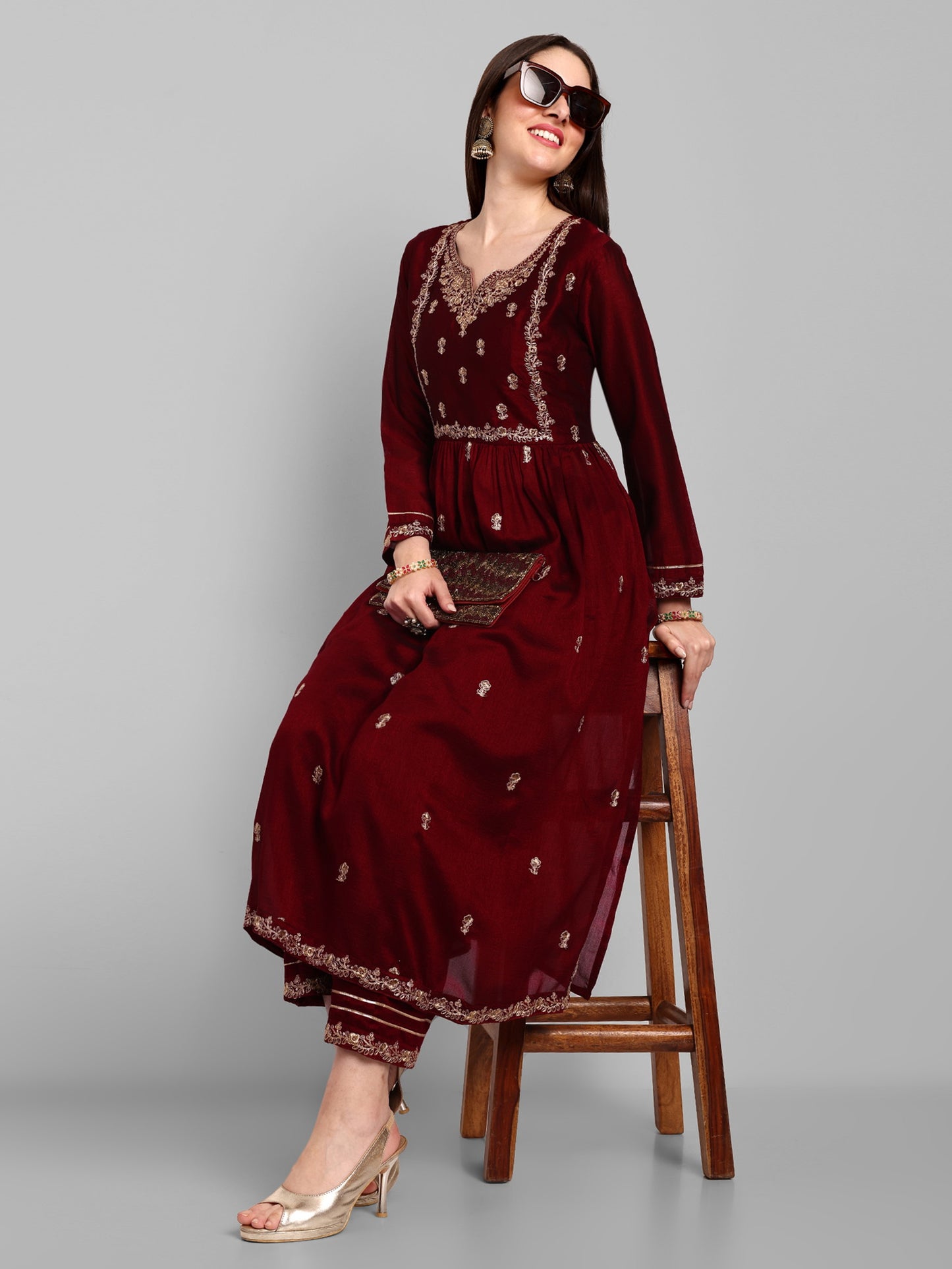 Women Embroidered Vichitra Silk kurta Pant set