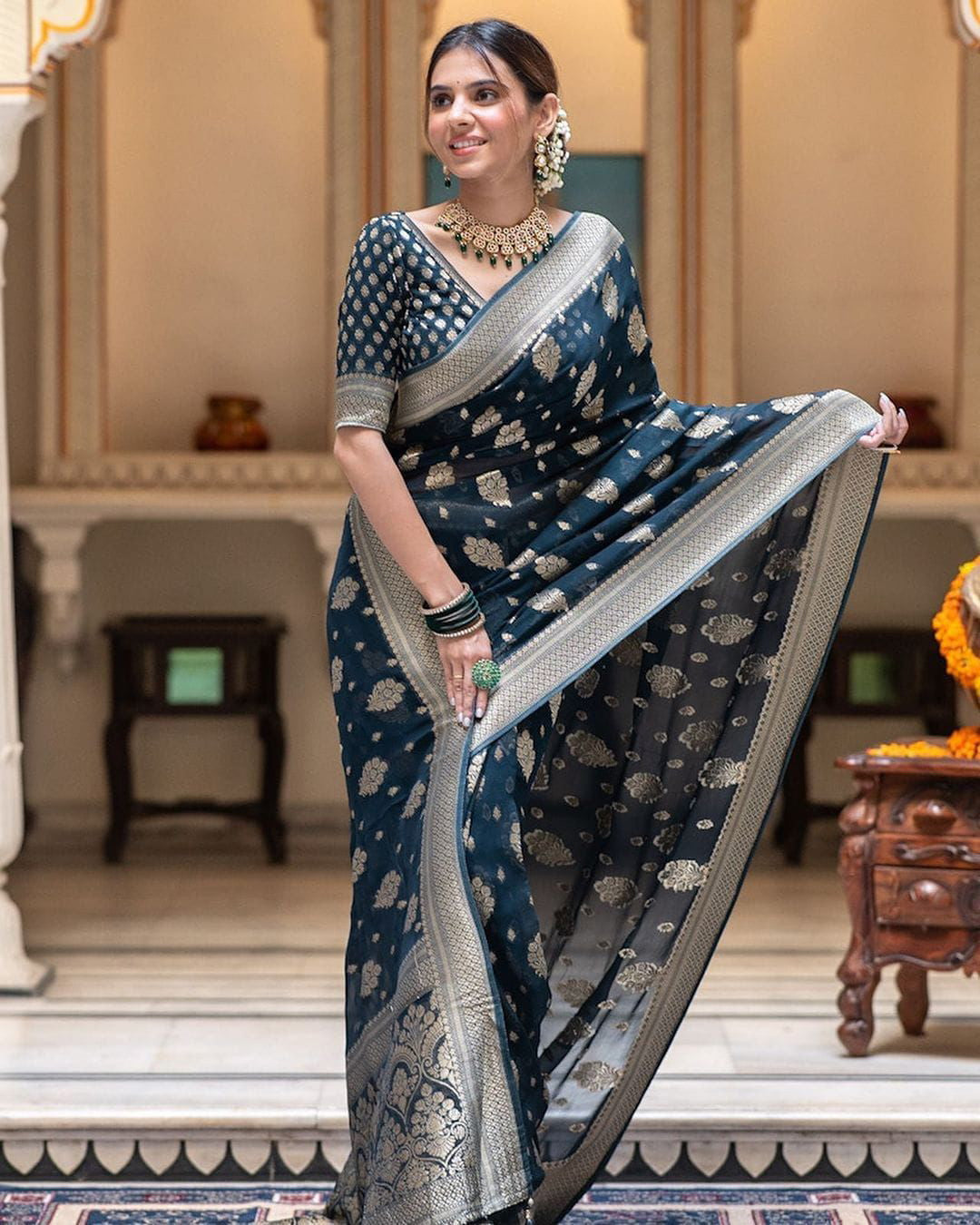 Beautiful Soft Lichi Silk Saree With Jacquard Work