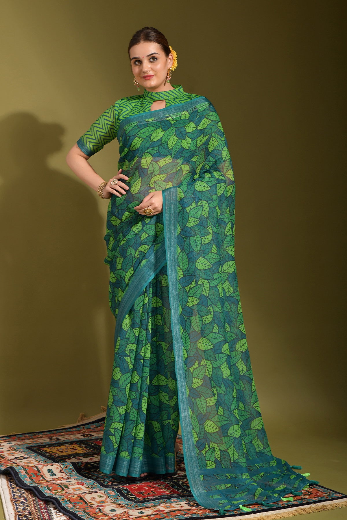 Beautiful Designer Saree With All Over Digital Floral Print