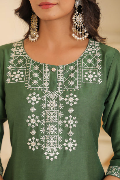 Green Simple Embroidered Kurta set With Bottom Wear and Dupatta