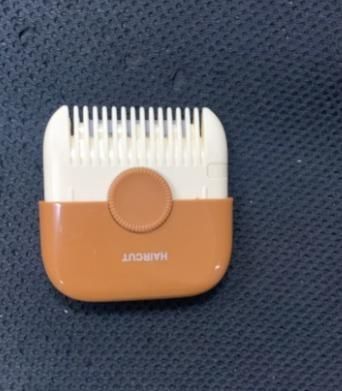 Two In One Hair Clipper And Hair Comb Portable Hair Trimming Tool